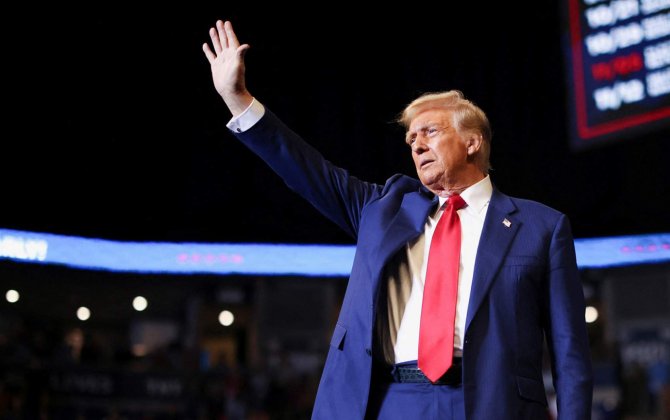 Трамп проведет закрытую встречу с акулами бизнеса