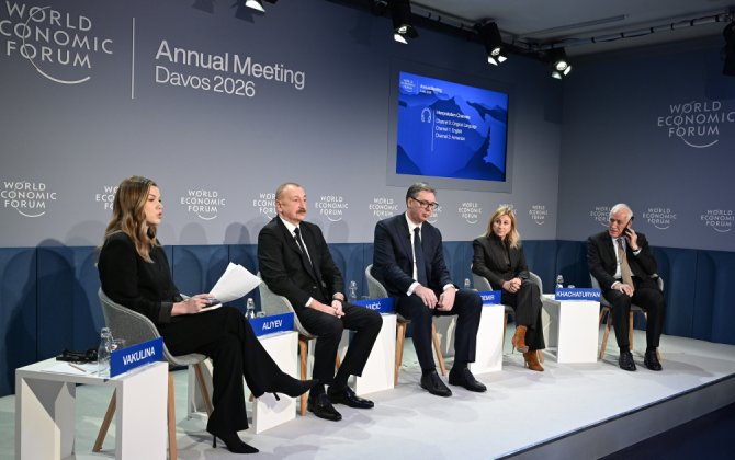 İlham Əliyev “Avrasiyanın iqtisadi özünəməxsusluğunun müəyyənləşdirilməsi” mövzusunda panel iclasında iştirak edib - VİDEO - YENİLƏNİB