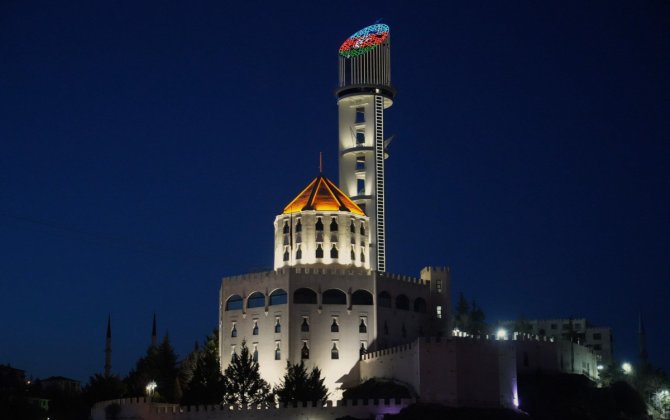 Ankarada yerləşən Cumhuriyet Qülləsində Azərbaycan bayrağı proyeksiya olunub - FOTO