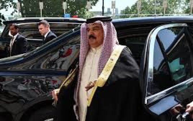 Король Бахрейна принял приглашение США войти в Совет мира