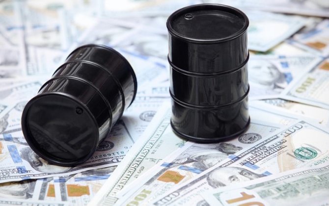 Цена азербайджанской нефти превысила $69