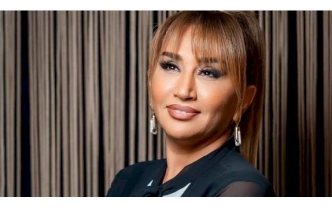 Elnarə Abdullayeva toyda görüntüləndi - VİDEO