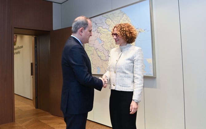 Замгенсека НАТО: Азербайджан является очень ценным партнером