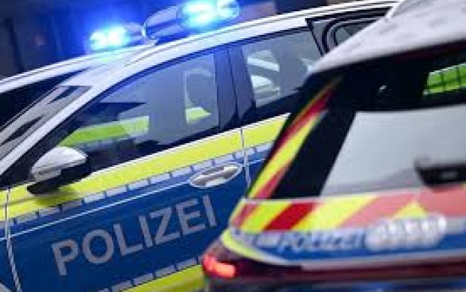 СМИ: Полиция задержала пытавшихся вывести из строя частный самолет Мерца