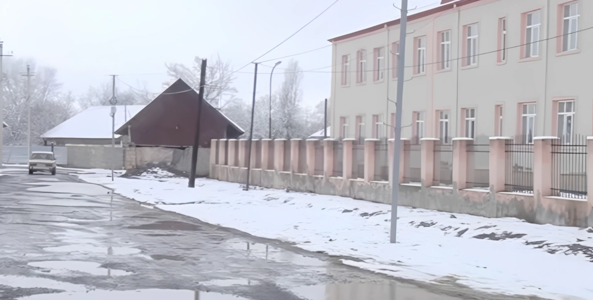 1986-cı ildən dəyişməyən mənzərə: Oğuzda 14 kilometrlik kənd yolu bərbad vəziyyətdədir