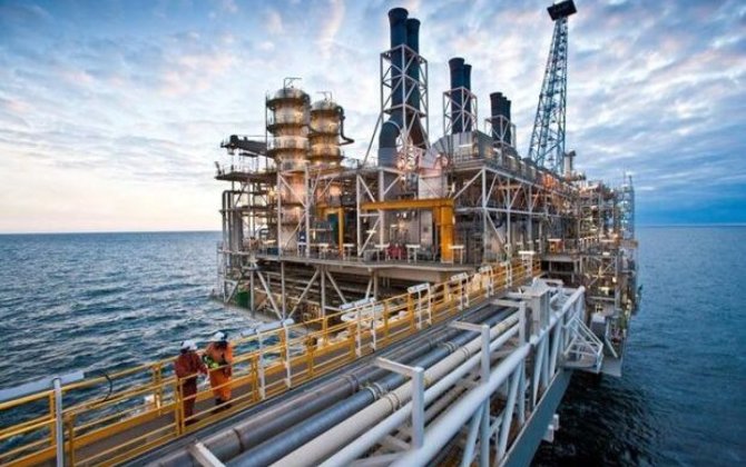 Цена на азербайджанскую нефть упала ниже 67 долларов