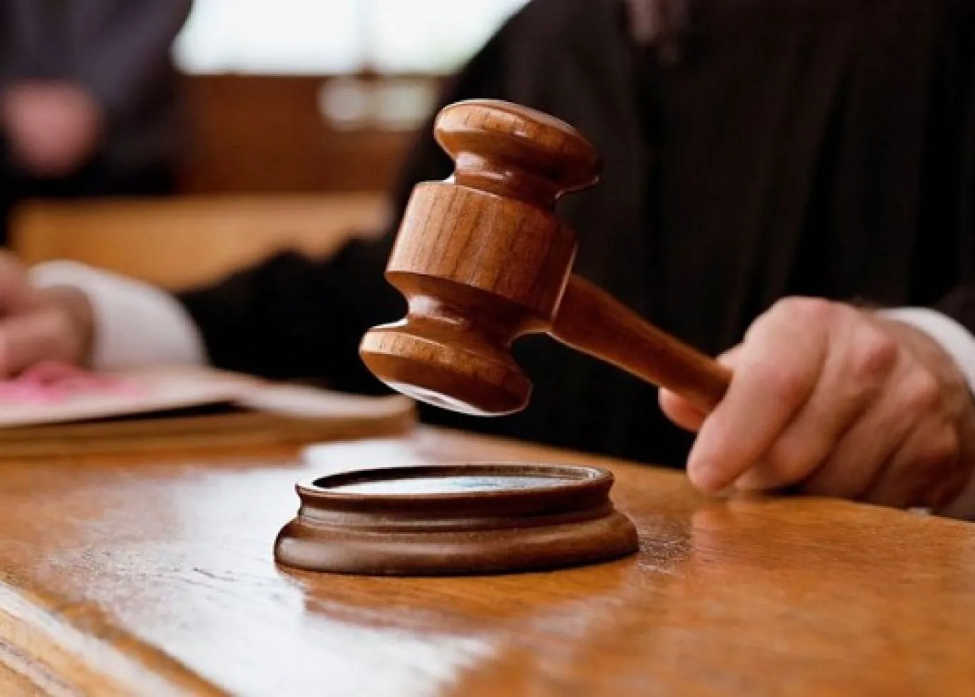 Göygöldə adam bıçaqladı, Daşkəsəndən qohumu ilə birgə mal-qara oğurladı - Məhkəmə işi