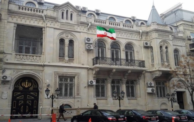 Hikmət Hacıyev Vəhid Cəlalzadə ilə görüşdü