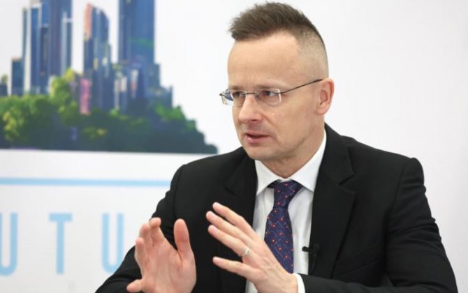 Siyarto Ukraynanı Macarıstandakı seçkilərə müdaxilənin ağır nəticələri barədə xəbərdar edib