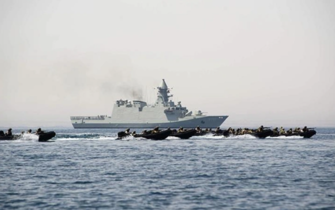 Çin qəzaya uğramış yük gəmisindəki 17 dənizçini Filippinə təhvil verib