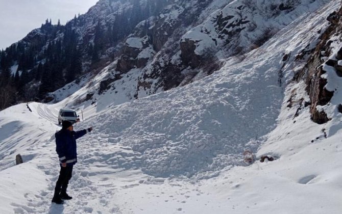 Alpinist 3630 metr yüksəklikdən təxliyə edildi