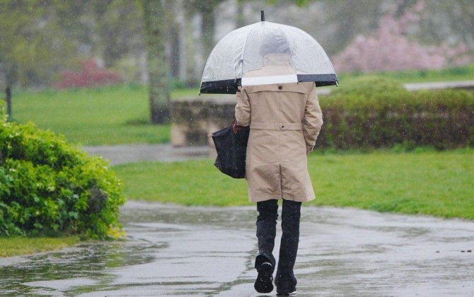 В Баку ожидается дождь, в районах - снег