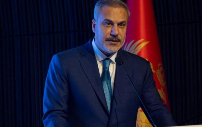 Türkiyə və Fransa XİN başçıları Rusiya-Ukrayna müharibəsini müzakirə ediblər