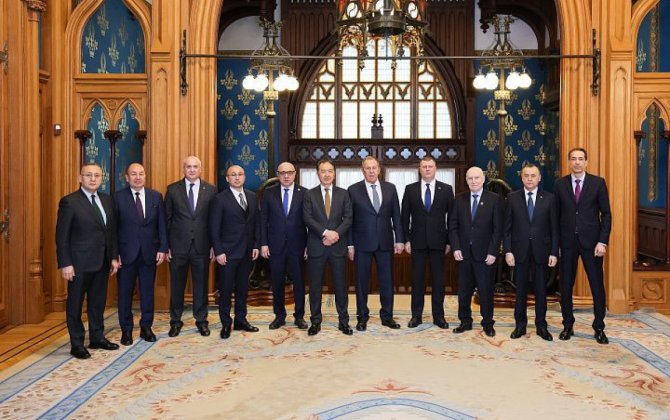 Lavrov MDB ölkələrinin səfirləri ilə görüşüb