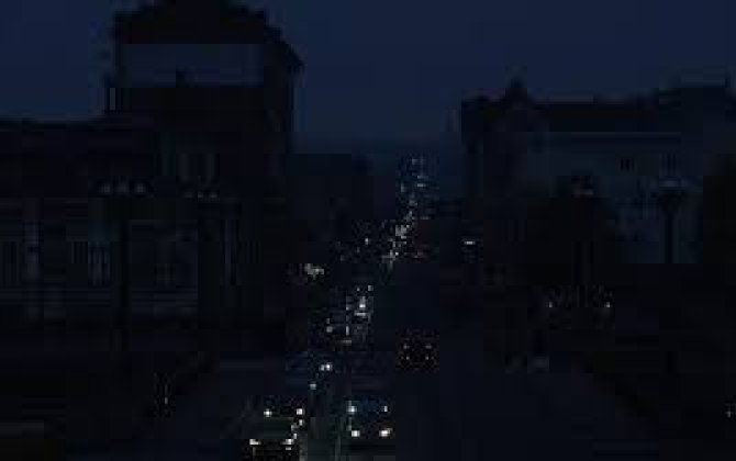 Шмыгаль: В Киеве без света остаются 710 тыс. потребителей