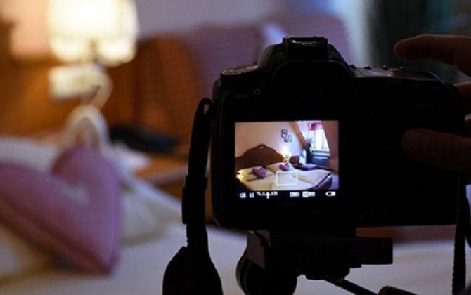 Sevgilisini videoları ilə şantaj edib pulunu alan şəxs barəsində bəraət qərarı ləğv olundu