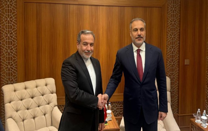 Hakan Fidan və Əraqçi İran–ABŞ gərginliyinin azaldılmasını müzakirə edib