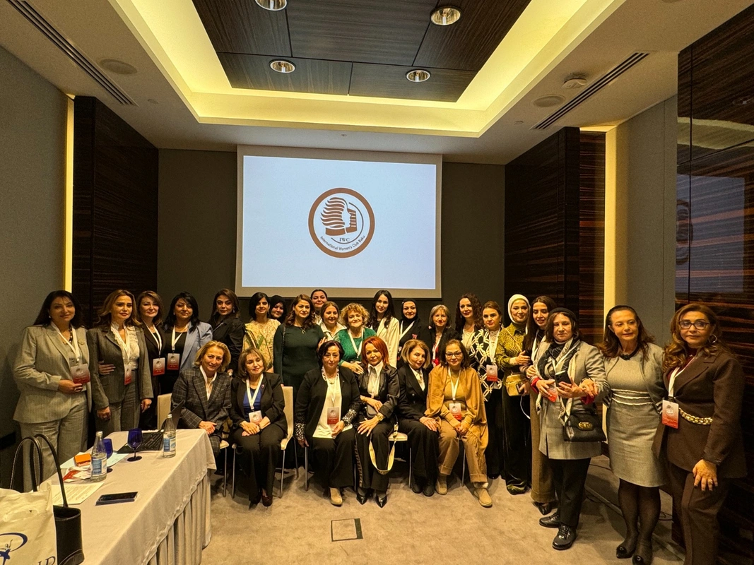 Səfirin həyat yoldaşına Bakıda vəzifə verildi