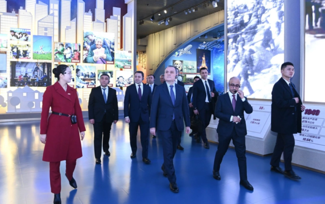 Ceyhun Bayramov Çin Kommunist Partiyasının Muzeyini ziyarət edib