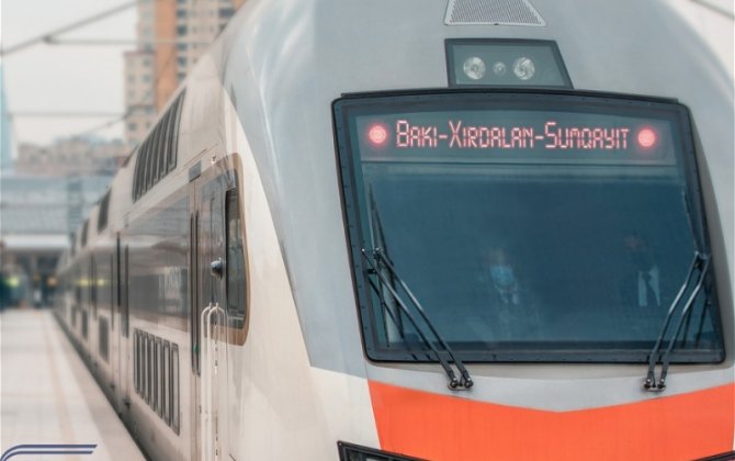 В движении поездов Баку - Хырдалан возникли перебои