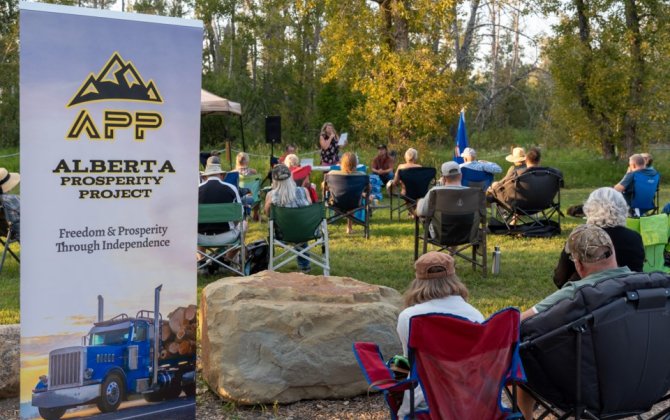 Тайные переговоры администрации Трампа с канадскими сепаратистами