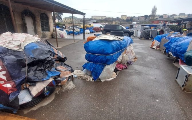 1 manata ayaqqabı, 20 qəpiyə qab... - “Bit bazarı”ndan REPORTAJ