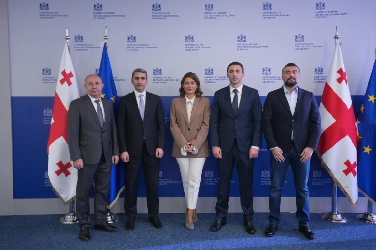 Bakı–Tbilisi–Qars dəmir yolu üzrə müqavilələr imzalanıb