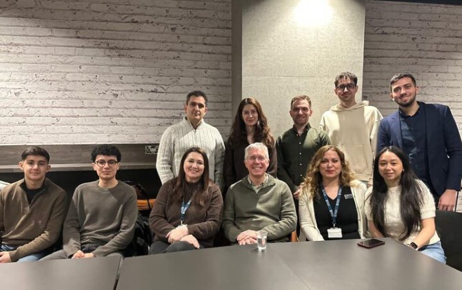 Böyük Britaniya səfiri: 