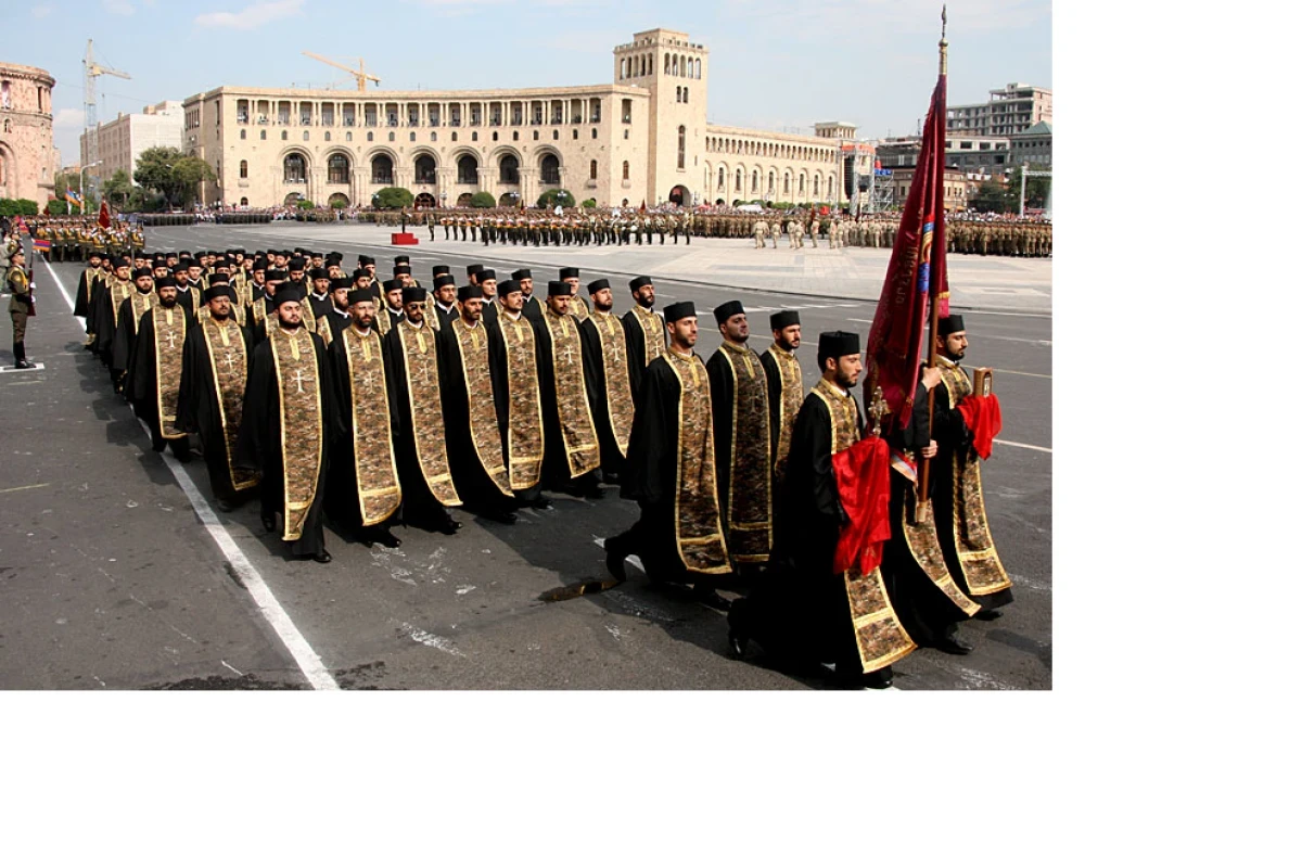 В армянской армии упразднена Духовная служба