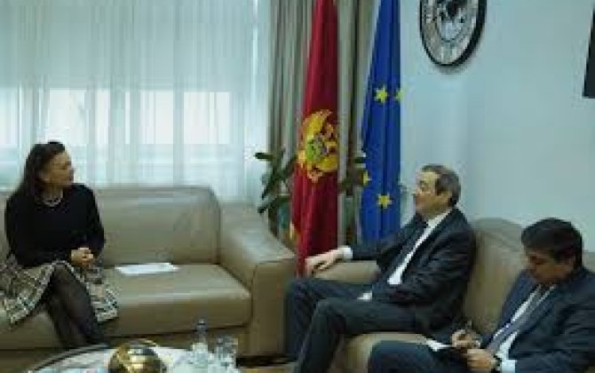 Обсуждено сотрудничество Азербайджана и Черногории в области туризма