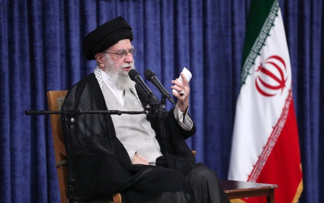 Senssasion iddia: İran rəhbərliyi ölkədən qaçır