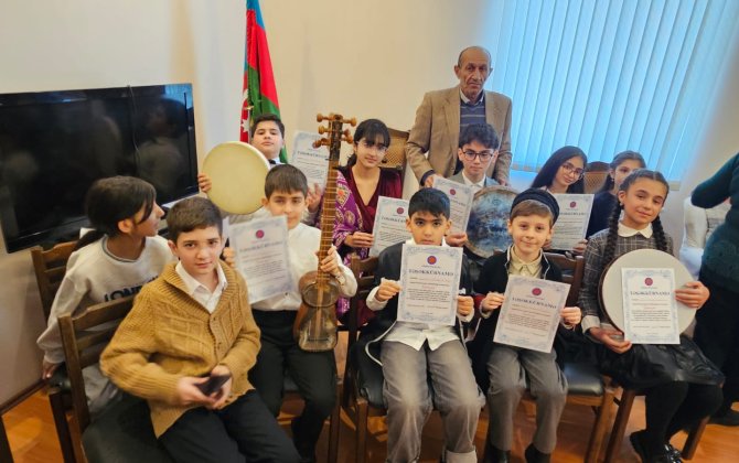 Bu gün Gənclər Günü münasibətilə Ədalət Partiyasının qərargahında musiqili-bədii tədbir təşkil olunub