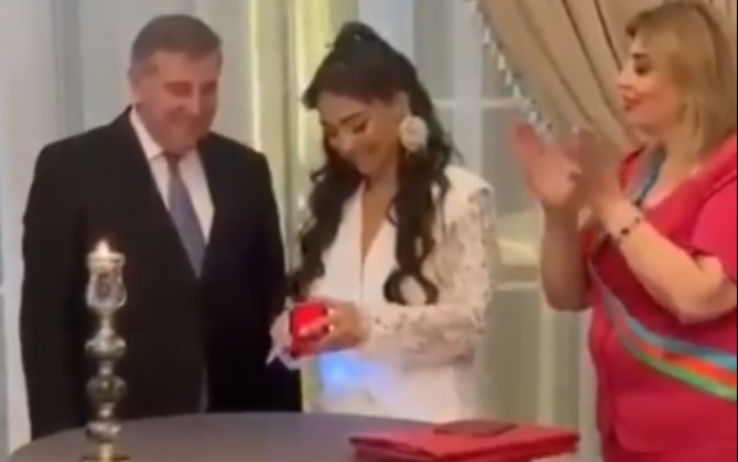 Azərbaycanda 67 yaşlı general evləndi – Özündən 35 yaş kiçik xanımla