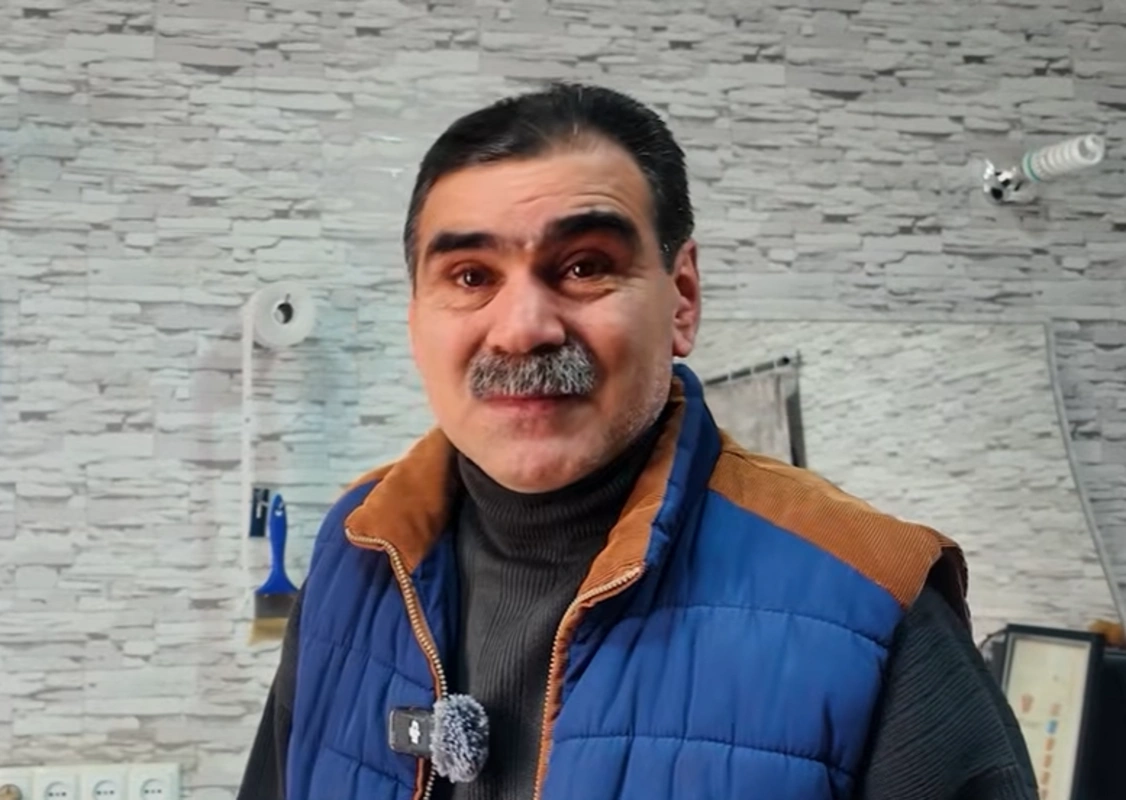 Возвращение к корням: история парикмахера, вернувшегося в Ханкенди спустя 37 лет