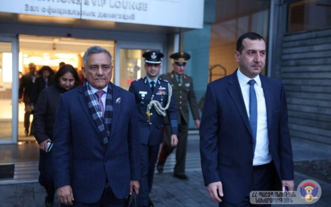 Hindistanın Qərargah rəisi Ermənistana gəldi
