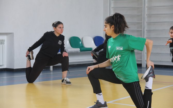 Lahıcın tarixi küçələrindən böyük arenalara - FOTO