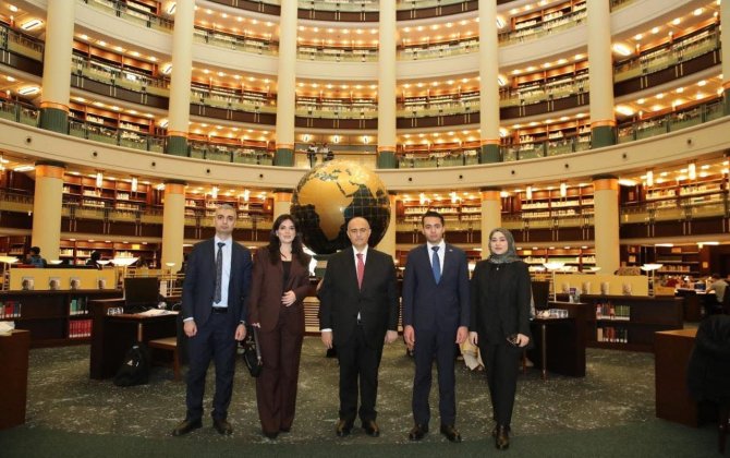 BSU-nun rektoru Türkiyəyə işgüzar səfər edib