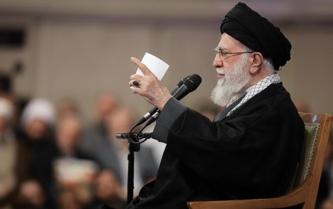 Хаменеи: Беспорядки в Иране были организованы США