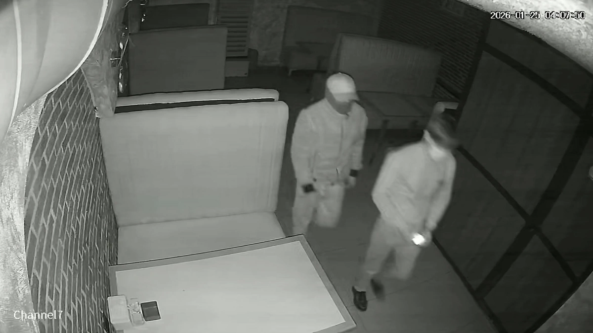 Paytaxtda kafedən oğurluq edən iki nəfər saxlanıldı