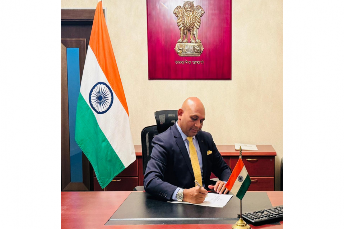 Hindistanın yeni səfiri Azərbaycana gəlib