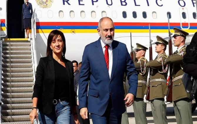 Nikol Paşinyan həyat yoldaşı ilə birlikdə BƏƏ-yə yollanıb