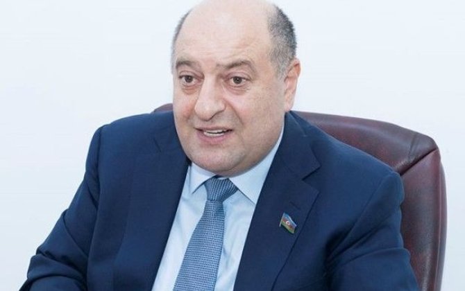 “Azərbaycan insanı bu gün dünənkindən yaxşı yaşayır” – Deputat yoxsulluqdan danışdı