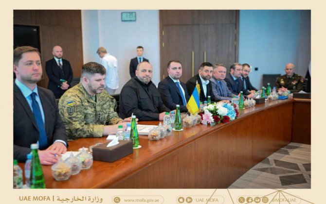 Əbu-Dabidə Ukrayna, ABŞ və Rusiya arasında danışıqların ilk günü başa çatıb