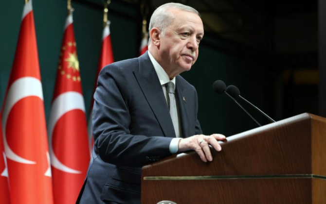 Ərdoğan İlham Əliyevi 