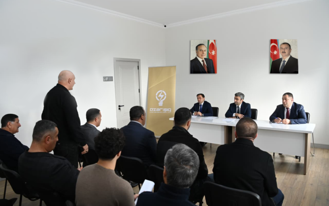 “Azərişıq” nümayəndələri Xankəndidə sahibkarlarla görüş keçirib - FOTOLAR