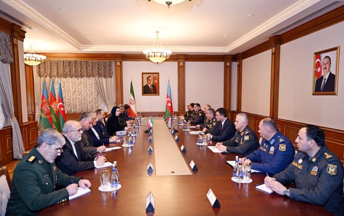 Azərbaycan və İran müdafiə nazirləri regional təhlükəsizliyi müzakirə edib - FOTO - VİDEO