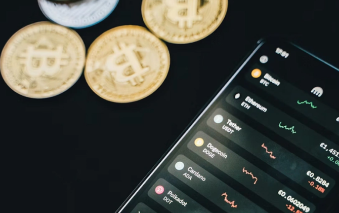 Kriptovalyuta bazarı bir gündə 436 mindən çox mövqe itirib