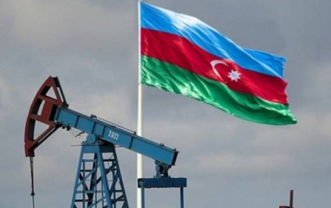 Цена азербайджанской нефти приблизилась к $71