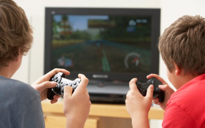 Günümüzün bəlası: Ölümü fərqli təqdim edən, aqressiya yaradan kompüter oyunları - Nəzarət necə olmalıdır?