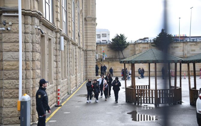 Müəllimə atəş açan şagird hadisədən əvvəl nə edib? - Yeni təfərrüatlar